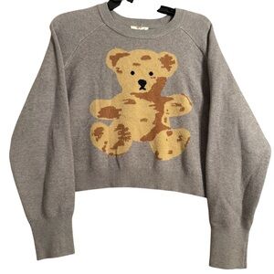 NWT Hippie Rose Gray Cable-Knit Cropped Sweater w Cute Brown Bear Graphic- Large